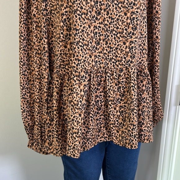 Tuckernuck Pomander Place Leopard Carlota Peplum Blouse Puff Sleeve Top Sz S - Picture 3 of 11